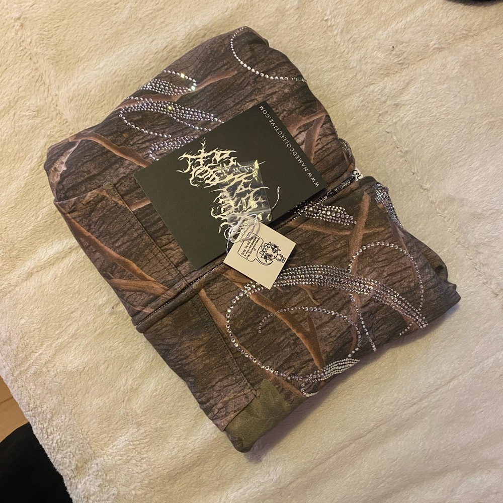 Named collective hoodie